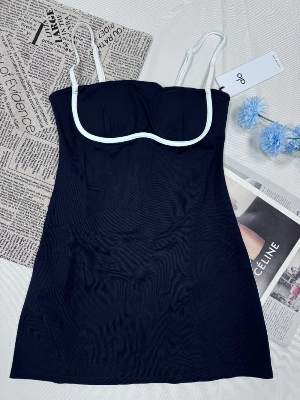 NWT Alo Yoga Airbrush Streamlined Dress Navy💙Tennis Dress Activewear Athleisure - Picture 2 of 10